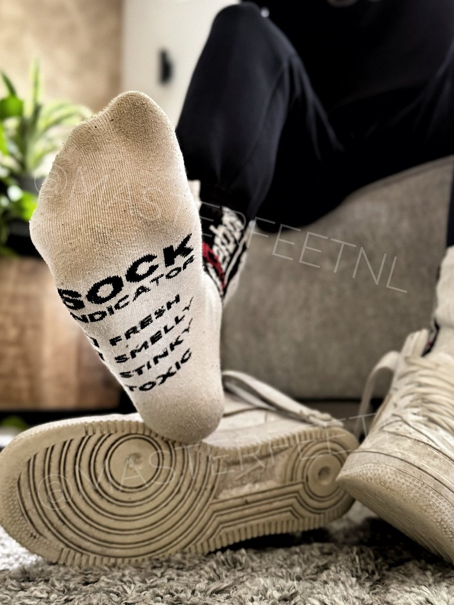 masterfeetnl's tweet photo. Kiss them 😈😛😵‍💫💸 https://t.co/UCiPjt9WV0