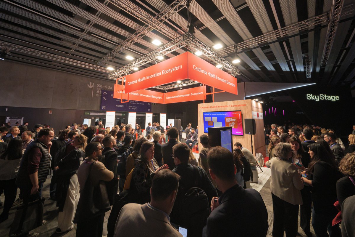 m4_social's tweet photo. 🔟 anys @m4_social: dels 🔙orígens del projecte a la tecnologia com una dimensió estratègica.

En un nou article📝 reflexionem sobre l'evolució de la #digitalització i la veu del #TercerSectorSocial en espais de debat i presa de decisions.

No te'l perdis: https://t.co/gmblwpYW7A https://t.co/z9laQRnHKU