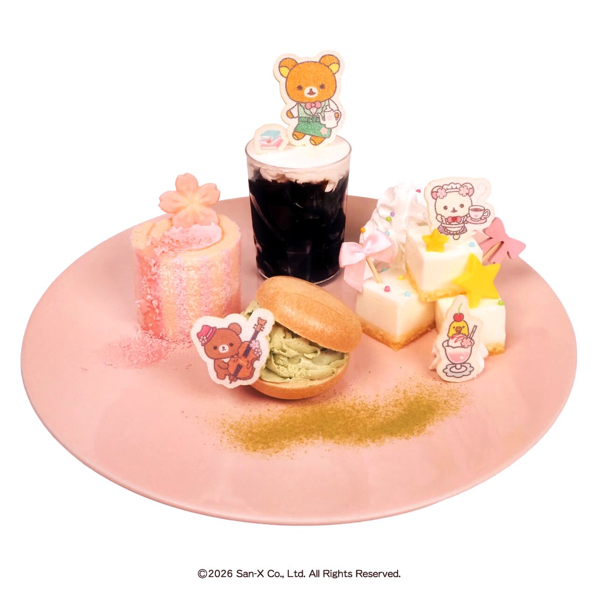 athome_cafe's tweet photo. 🎀お知らせ🎀

リラックマの千代田区観光協会観光大使就任5周年記念
「ごゆるりよりみちカフェめぐりキャンペーン」に
あっとほぉーむカフェも参加決定♪

2026年10月1日(木)〜31日(土)の期間
AKIBAカルチャーズZONE店 Lにて
「千代田区おさんぽスイーツプレート＆桜ラテ」をご提供いたします🌸

数量限定のため、確実に楽しみたい方は事前予約がおすすめです✨
予約限定ランチョンマット付き♡

詳細はこちら
https://t.co/0fRqc5dZNZ
