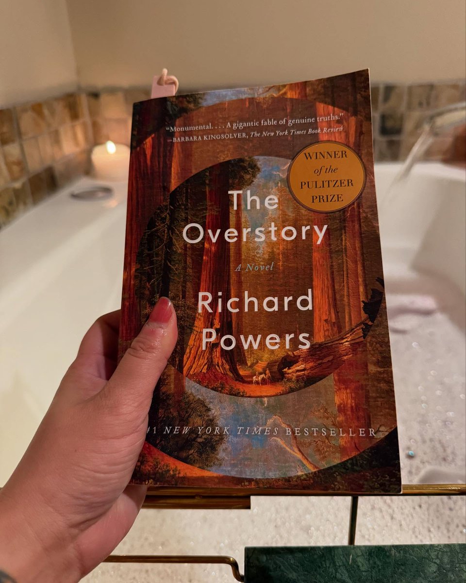 BilliSumask4u's tweet photo. The Overstory by Richard Powers: beautifully written but overly pretentious and confusing. I agreed with its environmental message, but getting through this book felt like work. Ultimately, it wasn’t for me. 2/5 https://t.co/Edl0J284qI