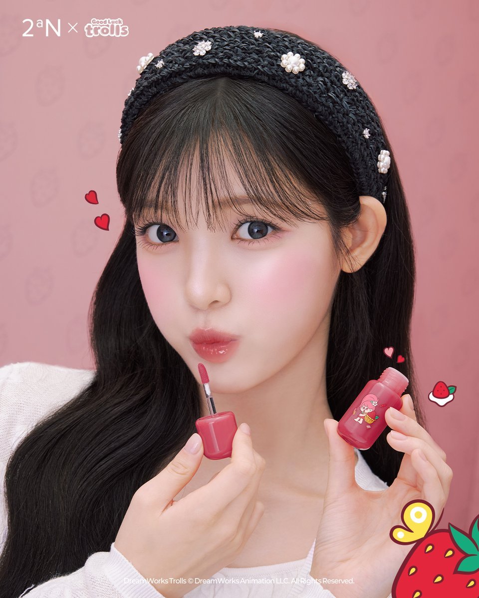 c1122le_'s tweet photo. ユハってなんでこんなにカチューシャ似合うの❣️かわいすぎ❣️ https://t.co/p7vZEPVcLQ