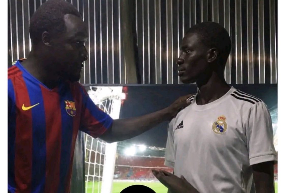 Big_D_09's tweet photo. Yes I agree, Raphinha is better than Lamine Yamal, now sit down and watch your club go trophyless for the 3rd consecutive year 😂😂😂😂 https://t.co/VBDChyL8Cu