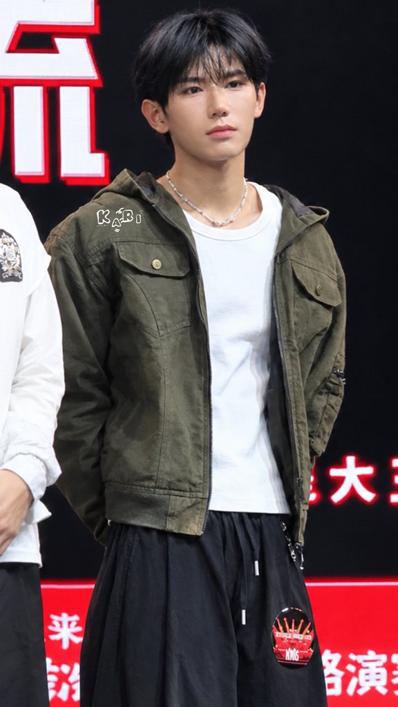 Karicandoit's tweet photo. 260925
香港
搜狐视频线下路演赛
#이첸 #YICHEN #イチェン #亦辰   
#모디세이 #MODYSSEY https://t.co/PK1ayaCp80