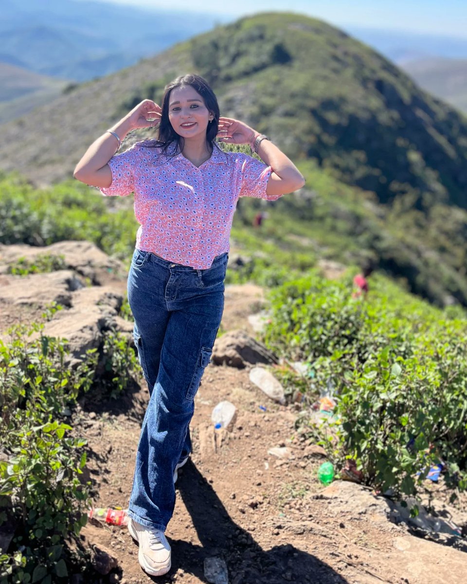 MichelleEnn0h's tweet photo. Lost in the beauty of Deomali. https://t.co/m5GvkliJXf