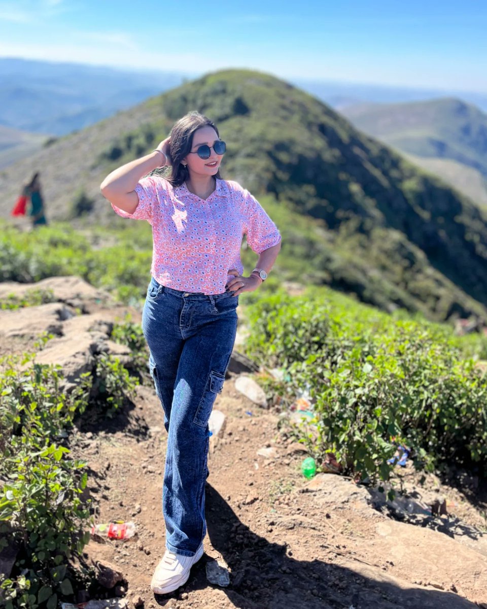 MichelleEnn0h's tweet photo. Lost in the beauty of Deomali. https://t.co/m5GvkliJXf