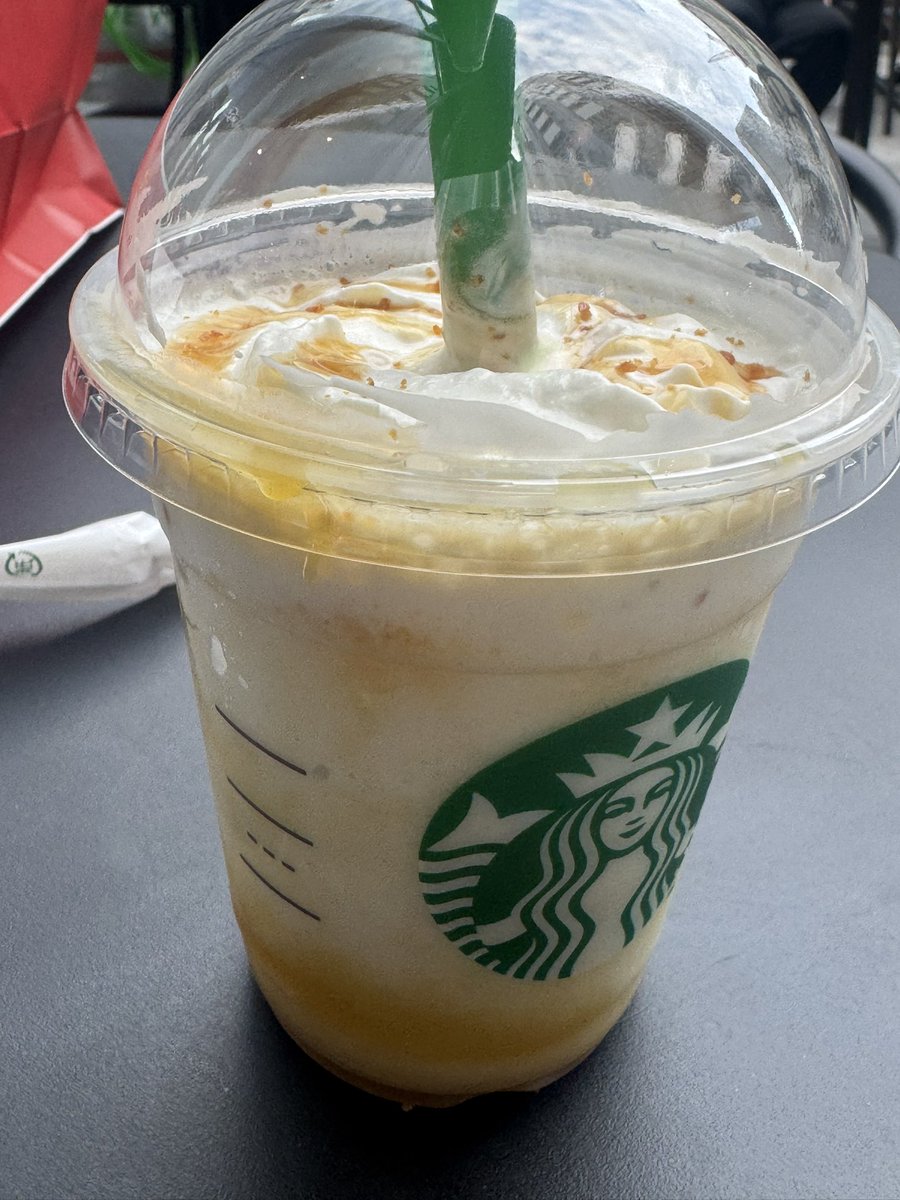 dunkelzerstoren's tweet photo. 芋のやつ（飲みかけ） https://t.co/D6SWGd1Bgs