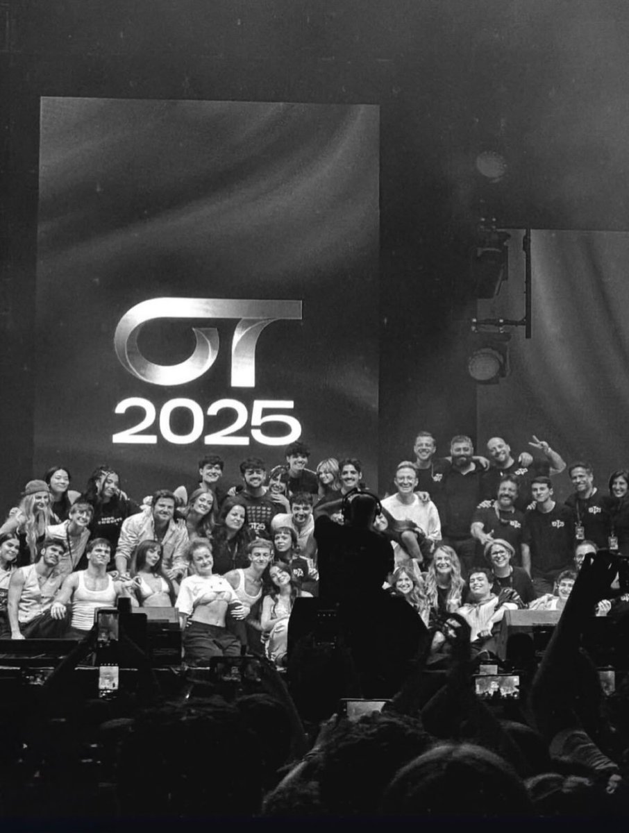 casanistas_'s tweet photo. 📸 | Lucía Casani en la publicación
de Sara Hernando. 🎧
«Estos meses han sido algo que me va a acompañar siempre...»
#LucíaCasani #CabaretFestival2026
#Mairena #GiraOT2025 #LucíaCasani25S
👉🏼https://t.co/zKTL1AFbHe https://t.co/ULA9g7ckrx