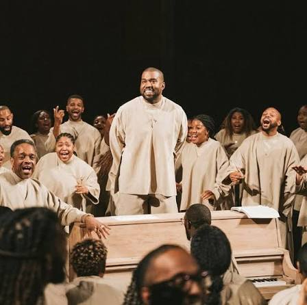 Seefa83336781's tweet photo. Every new ATH with robinhood:0xb83fc6010c8dcf628abe787a161c619fcc543117 has me listening to Kanye West - 'God Is'. 

115 milly mc programmed? https://t.co/CKlGzjbyqK