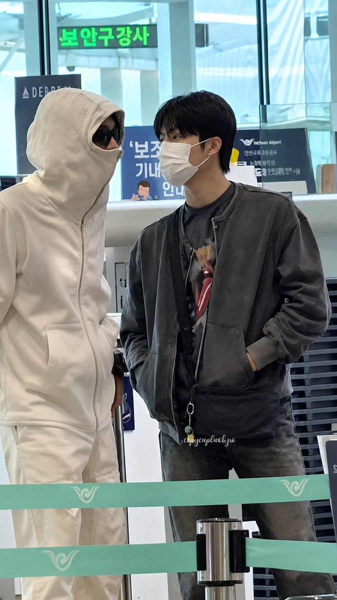 haceje_'s tweet photo. Hajeongwoo 🫠🫠🫠🫠🫠 https://t.co/V67ahCFGIp
