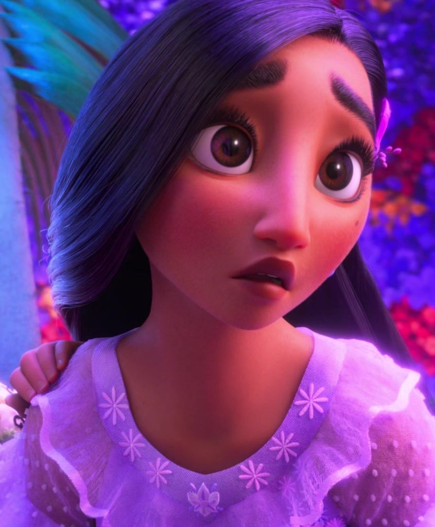 jacarandaaaas's tweet photo. it’s still crazy to me everytime I see people talking about “most beautiful disney women” and she’s NEVER included??? https://t.co/WERQwZ9Eoo