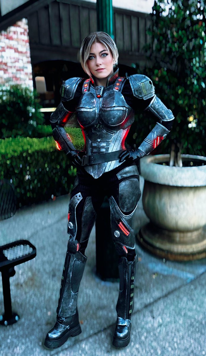 ClaireMax's tweet photo. Markowski! What’s the first rule of Hero’s Duty? https://t.co/3BSJD0hdTg