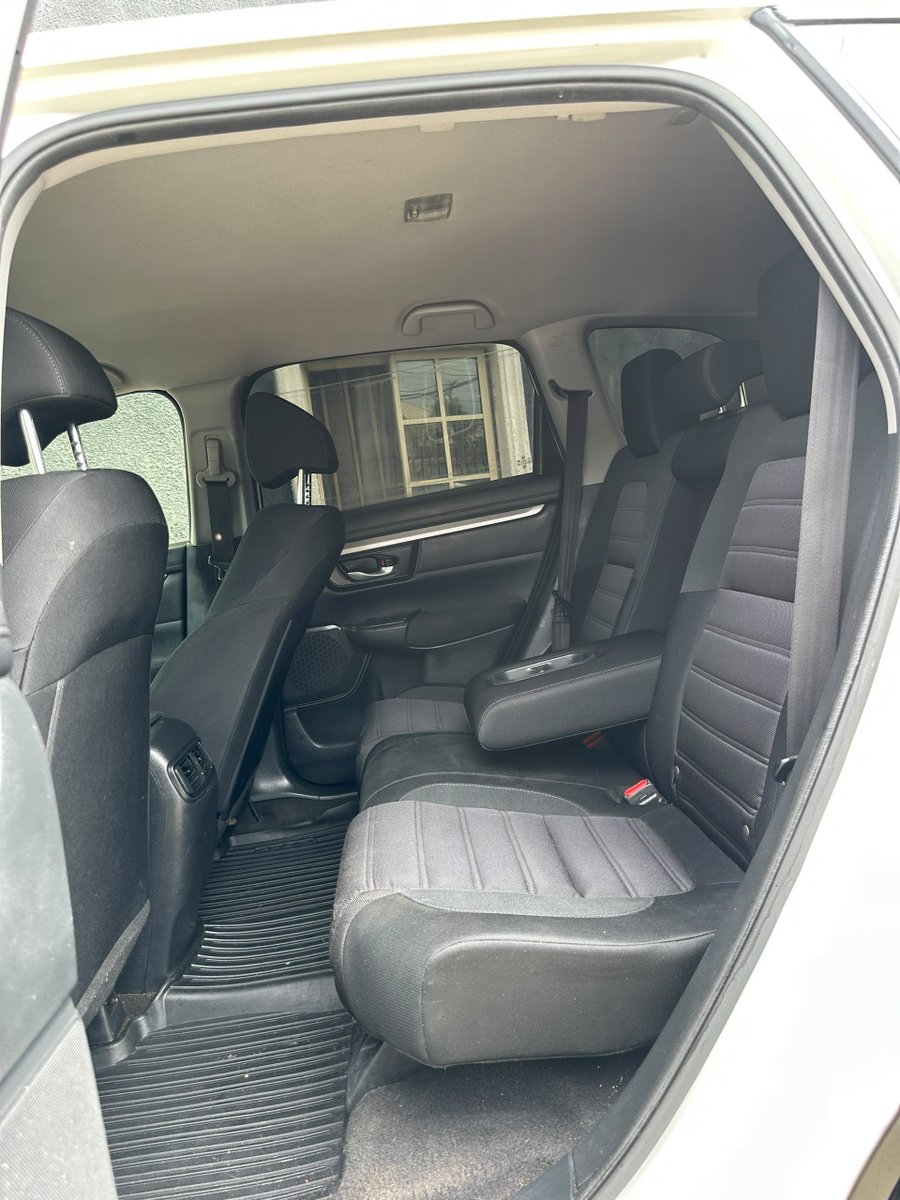 AzMarshallAutos's tweet photo. New Entry ⚡⚡⚡
Superb Foreign Used 🇱🇷 
2018 Honda C-RV AWD
Accident Free 
Untouched Engine Brain 
Unscrewed Gear 
Perfect AC
Everything Bless &amp; Clean 
Price:19.5 Millionaire 
Location: Lagos, Nigeria 🇳🇬 https://t.co/0U9JSz2R8i
