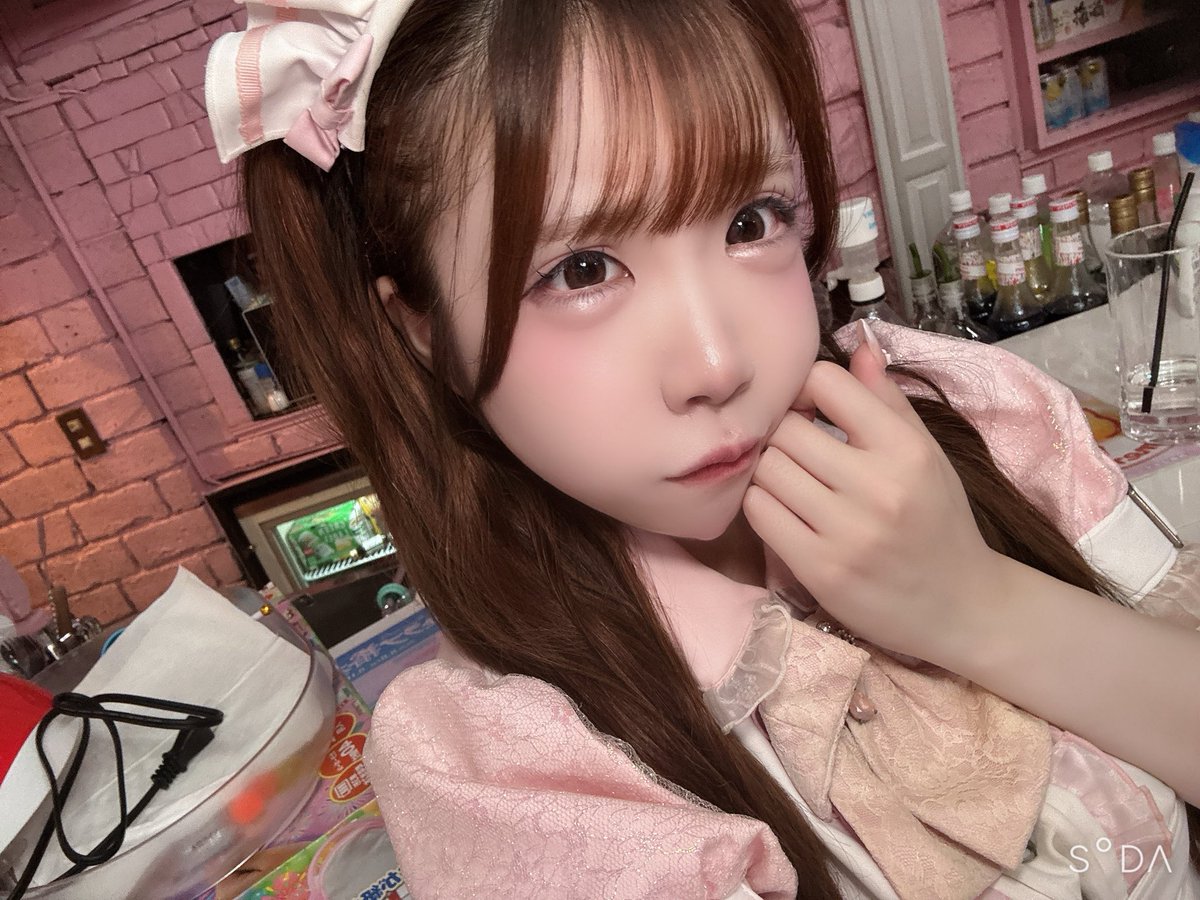 4awase_chu's tweet photo. @shahu_74 こんにちは✨️歌舞伎町コンカフェメモラブルにいますあむです♡
しゃふさんと是非お会いしたいし絶対楽しませるから選んでいただきたいです꒰ ྀི ∩⸝⸝∩ ꒱♥︎
精一杯かわいいをお届けします♩ご連絡お待ちしてます🌟 https://t.co/185Co2KcJP