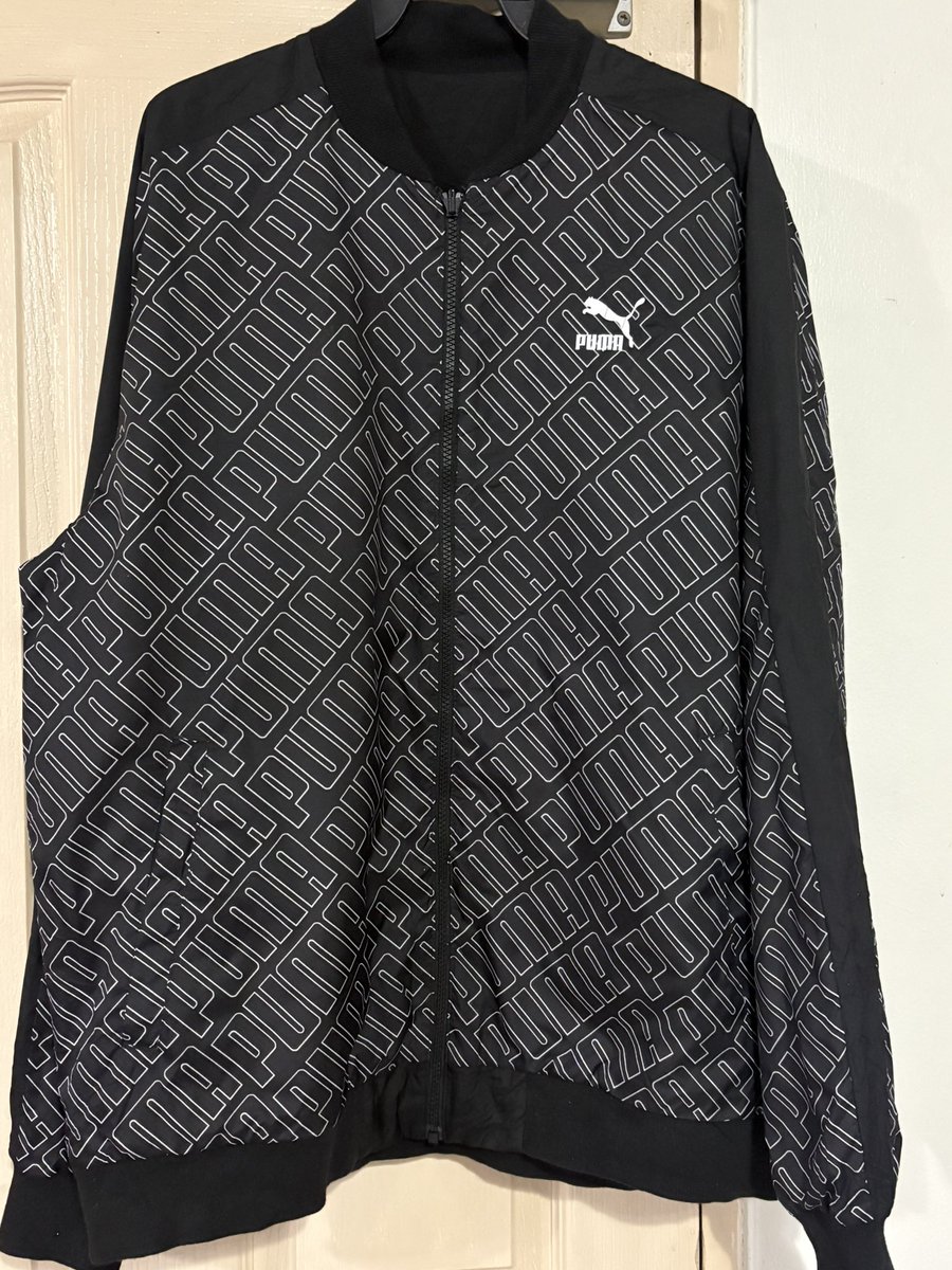 lkhol5's tweet photo. เสื้อ PUMA ใส่ได้ 2 ด้าน
อก 52 ยาว 30
สภาพใหม่กริบ 300 ฿ ส่งฟรีค่า
#ส่งต่อ #ส่งต่อเสื้อผ้า #ส่งต่อเสื้อผ้ามือ2 #ส่งต่อเสื้อผ้ามือสอง #ส่งต่อกระเป๋า #โล้ะตู้
#ส่งต่อcintage #ส่งต่อstylist_shop #ส่งต่อคสอ #ส่งต่อเสื้อผ้ามือสองราคาถูก #newcute #uniqlo #ยูนิโคล่ #vghbkk #bemming https://t.co/NwrYNIvmfz