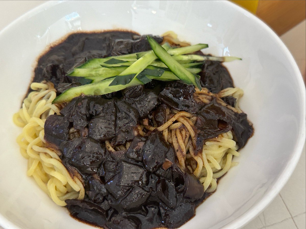BryceLeser's tweet photo. Craving exotic flavors Try our Korean-style spicy pork bulgogi—smoky, sweet, and perfectly marinated, served with warm rice and pickled veggies for that perfect bite! https://t.co/pqQ8oZCp7O