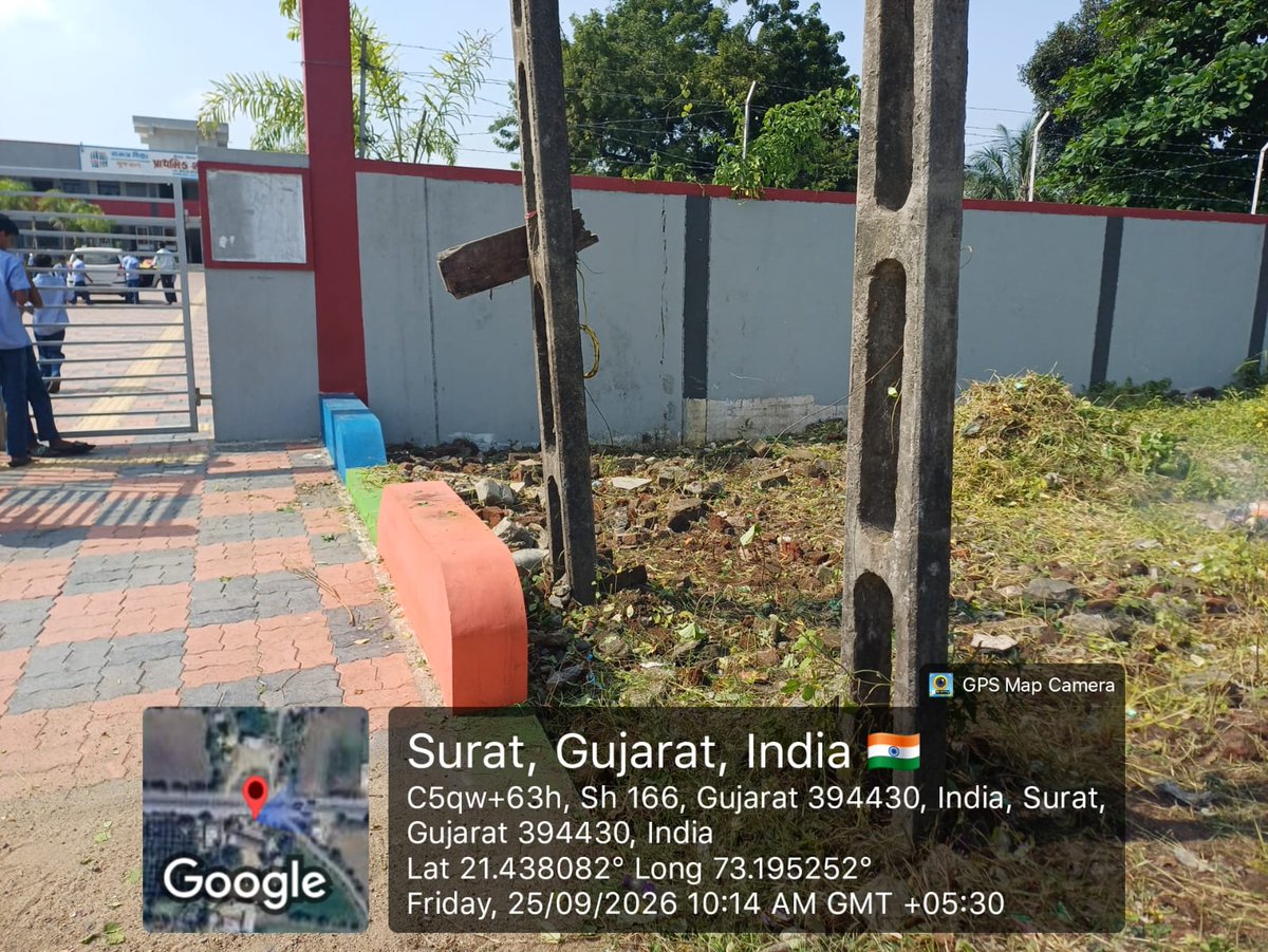 MangrolTdo's tweet photo. માંગરોળ તાલુકાનાં વિવિધ ગામોમાં "સેવા સંકલ્પ અભિયાન" અંતર્ગત  સાફ-સફાઈની કામગીરી કરવામાં આવી. https://t.co/wlTIh6dvds