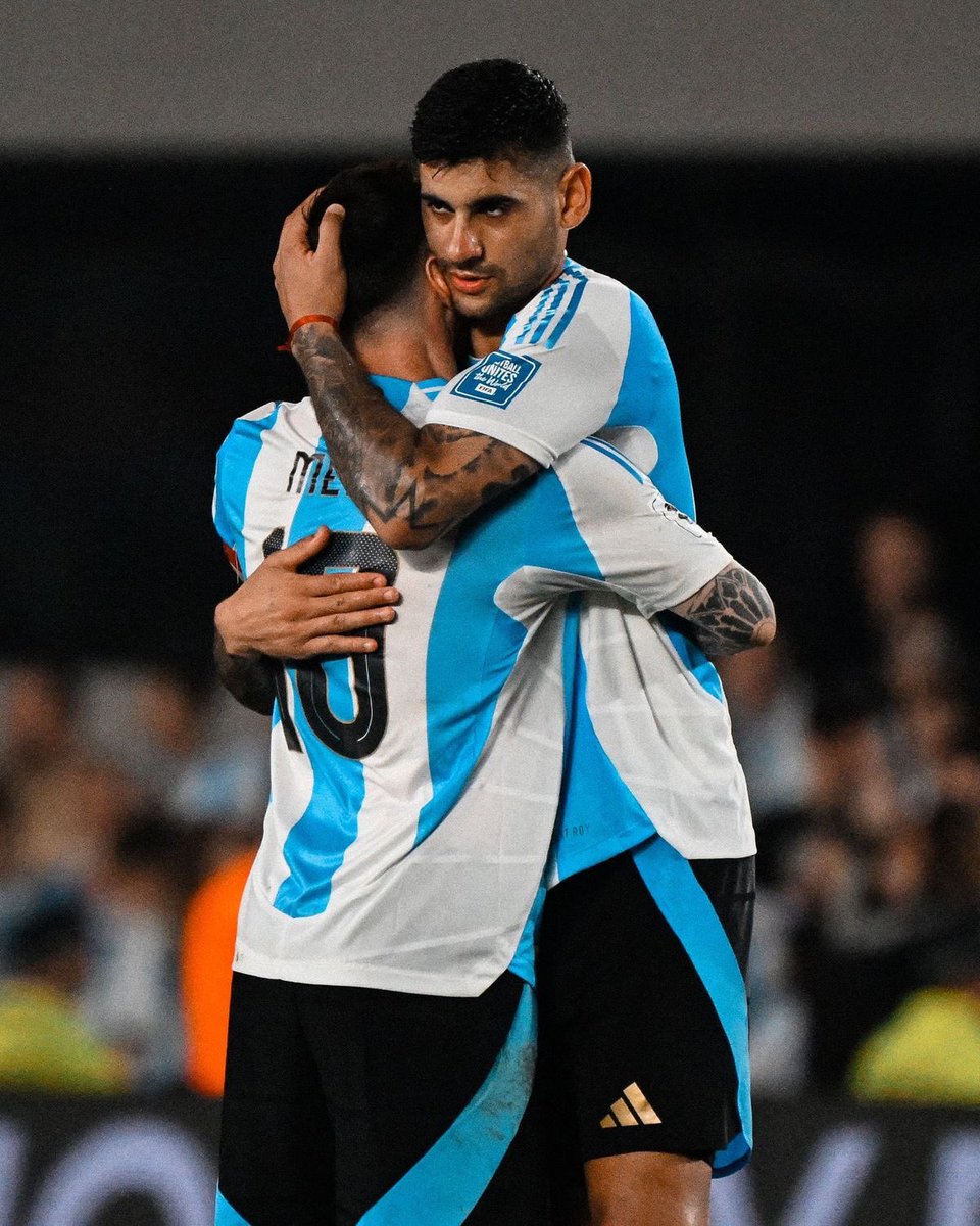 umarthetix's tweet photo. 🚨 Official : Cuti Romero will be the new captain of Argentine National team after Lionel Messi 🇦🇷 https://t.co/SFQIMpEvvJ