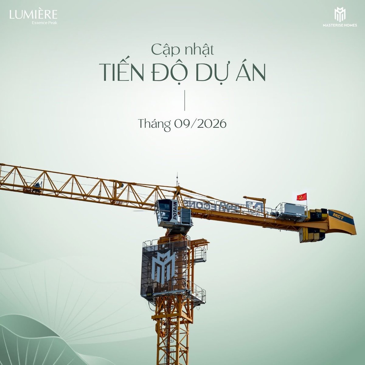 Tranvanthang98's tweet photo. LUMIÈRE ESSENCE PEAK: CẬP NHẬT TIẾN ĐỘ THI CÔNG THÁNG 09/2026

Từ những nét phác thảo đầu tiên, từng đường nét kiến trúc dần hiện hữu, khắc họa ngày một rõ nét diện mạo LUMIÈRE Essence Peak tại tâm điểm Global Gate Hà Nội. Khi phần móng và tầng hầm đã hoàn thiện, những tầng cao đầu tiên bắt đầu vươn lên, mở ra một chương mới trên hành trình kiến tạo không gian sống thanh  tao dành cho những chủ nhân tương lai.

Tiến độ thi công tại LUMIÈRE Essence Peak tiếp tục được duy trì và từng bước hoàn thiện các hạng mục, triển khai công tác công tác bê tông cốt thép dầm sàn tầng 2. Theo kế hoạch, tháp Y2 dự kiến đổ bê tông sàn tầng 2 vào ngày 28/09/2026, tiếp đến là tháp Y3 vào ngày 06/10/2026. Từng cột mốc thi công nối tiếp nhau, đưa diện mạo LUMIÈRE Essence Peak ngày một rõ nét.

Mỗi bước tiến trên công trường cũng là một bước gần hơn đến không gian sống nơi kiến trúc thanh lịch, thiên nhiên và những trải nghiệm tinh tế cùng giao hòa. Từ cảm hứng hoa sen trong từng đường nét thiết kế đến tầm nhìn rộng mở hướng về hồ trung tâm 32ha, những giá trị làm nên chất sống riêng của LUMIÈRE Essence Peak đang dần được hiện thực hóa, mở ra kỳ vọng về một tổ ấm xứng tầm tại Global Gate Hà Nội.

Cùng ngắm nhìn những hình ảnh mới nhất từ công trường LUMIÈRE Essence Peak trong tháng 09/2026 và đón chờ những chuyển động tiếp theo trên hành trình kiến tạo chất sống thanh tao.

LUMIÈRE ESSENCE PEAK
Thanh tao sinh phẩm vị

#MasteriseHomes #KiếnTạoTrảiNghiệmXứngTầm #Khônggiansốnghànghiệu #BrandedLiving #LUMIÈREessencepeak  #LUMIÈRE #BảnVịThanhTao #TừTâmKhởiSinhGiáTrịSống  #ThanhTaoSinhPhẩmVị #GlobalGate