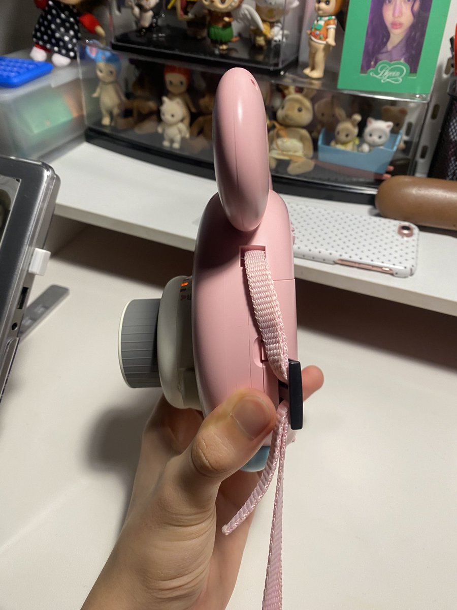 buryein's tweet photo. ส่งต่อน้อง zoomzoom ครับ

🫩 ตน . น้องไฟกระพริบ

  500 คับ ต้องนําไปซ้อมครับ

ขอคนไม่ซีครับ มารับน้องไปทีครับ

#กล้องโพลารอยด์มือสอง #ส่งต่อกล้องโพลารอยด์ #กล้องโพลารอยด์ #ส่งต่อกล้อง #fujiflim #กล้องดิจิตอลมือสอง #กล้องดิจิตอล #โล๊ะตู้ https://t.co/F0PZ05yXCg