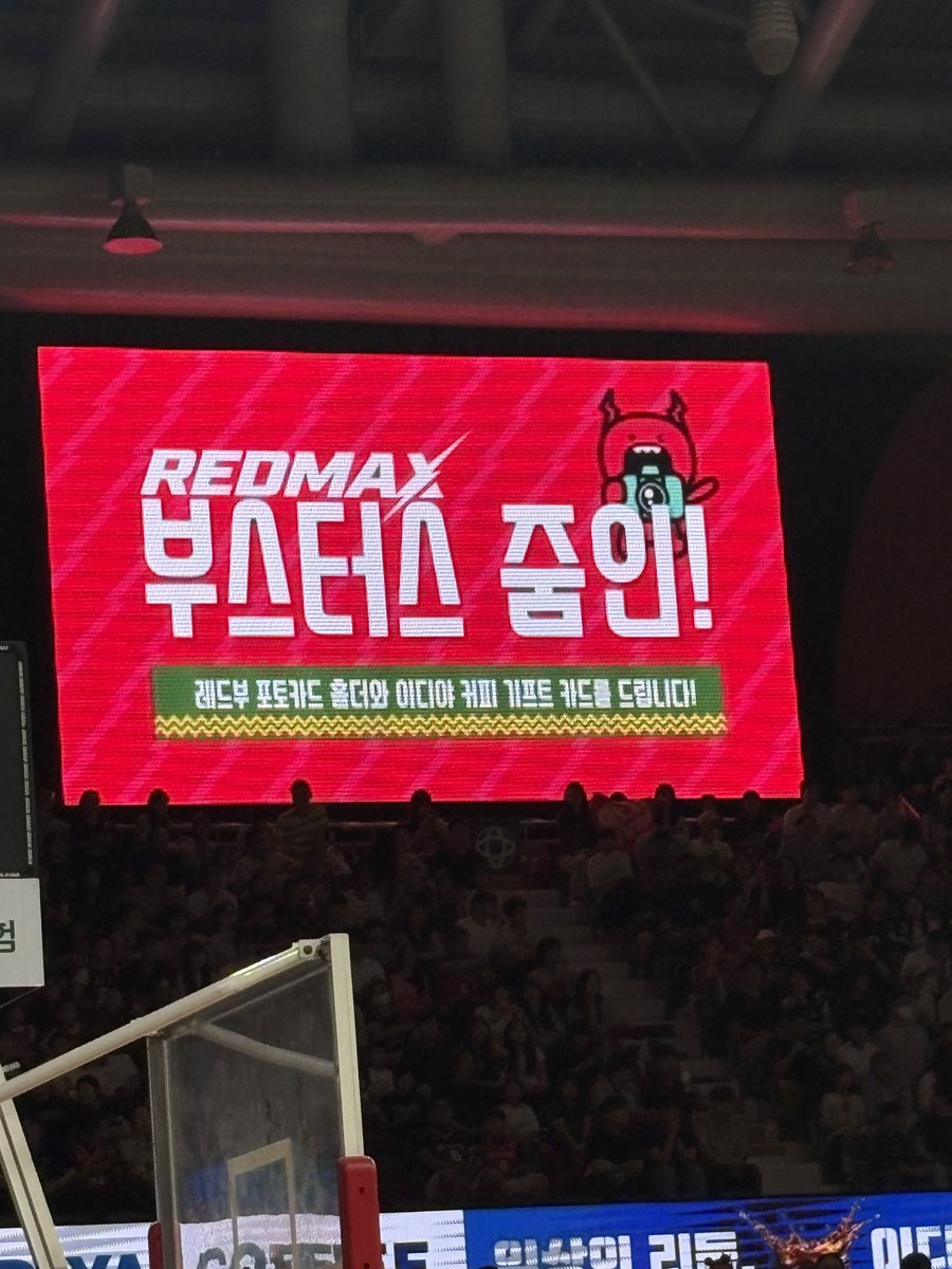 zzan9sam's tweet photo. 지금 정레부가 아이돌이 됐다고?
ㅁ포카홀더까지 나왔다고??... https://t.co/5W0UcUMvNc