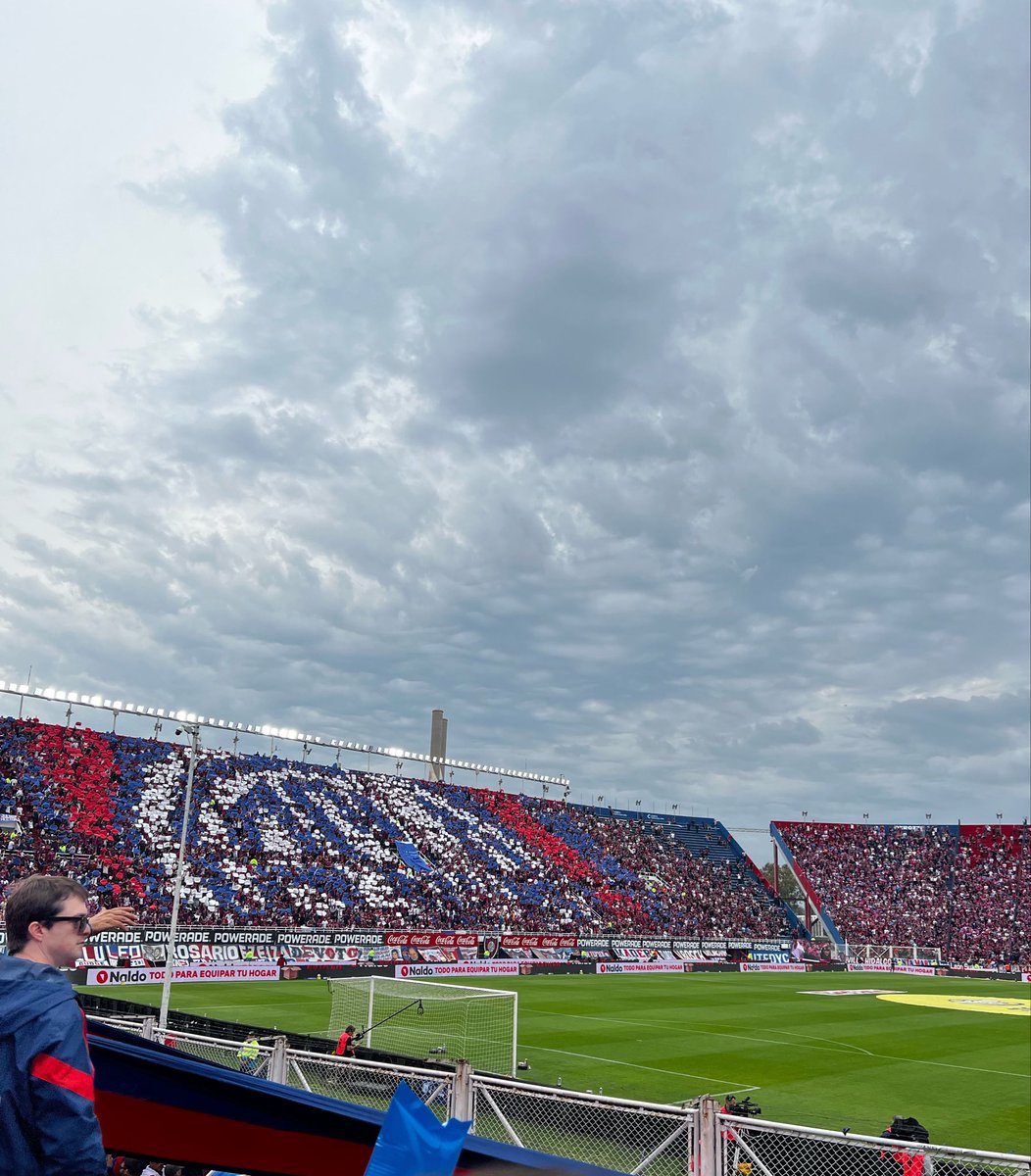 Facu_farias07's tweet photo. Me dijeron que ir a la cancha no es importante en la vida.. 
nose cuánto sabrán de la vida.
Pero de ser feliz, no saben nada! https://t.co/o71a7nodTx