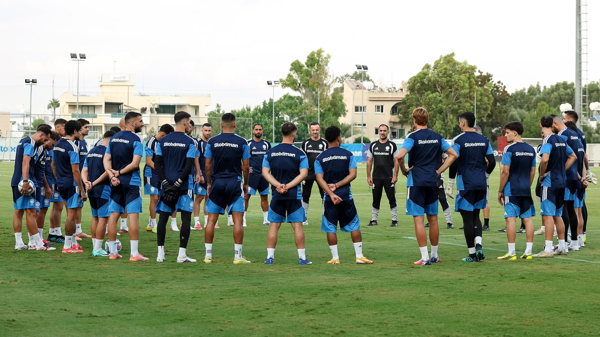 PASPcyprus's tweet photo. ⚽️ Μια νέα προσπάθεια ξεκινά για την Εθνική μας ομάδα στο Nations League.

💪 Ο Παγκύπριος Σύνδεσμος Ποδοσφαιριστών εύχεται στους διεθνείς μας και στο τεχνικό επιτελείο καλή αρχή και κάθε επιτυχία στη νέα αυτή αγωνιστική διαδρομή.

🇨🇾 Όλη η Κύπρος είναι στο πλευρό σας! https://t.co/v7bSSyBBOt
