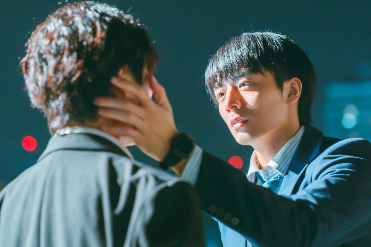 abc_mgzn's tweet photo. 「俺とも1回試してくださいよ」多古井（渡部秀）は、後輩・大前田（小方蒼介）に強引に迫られ…　【キスあと】最終話あらすじ

#キスは捜査のあとで
＃DutyFirstKissLater

👇すれ違ってしまった🧂🐙恋の行方は…！？👇
https://t.co/zkiSRq9EmQ https://t.co/hc7pf200PT