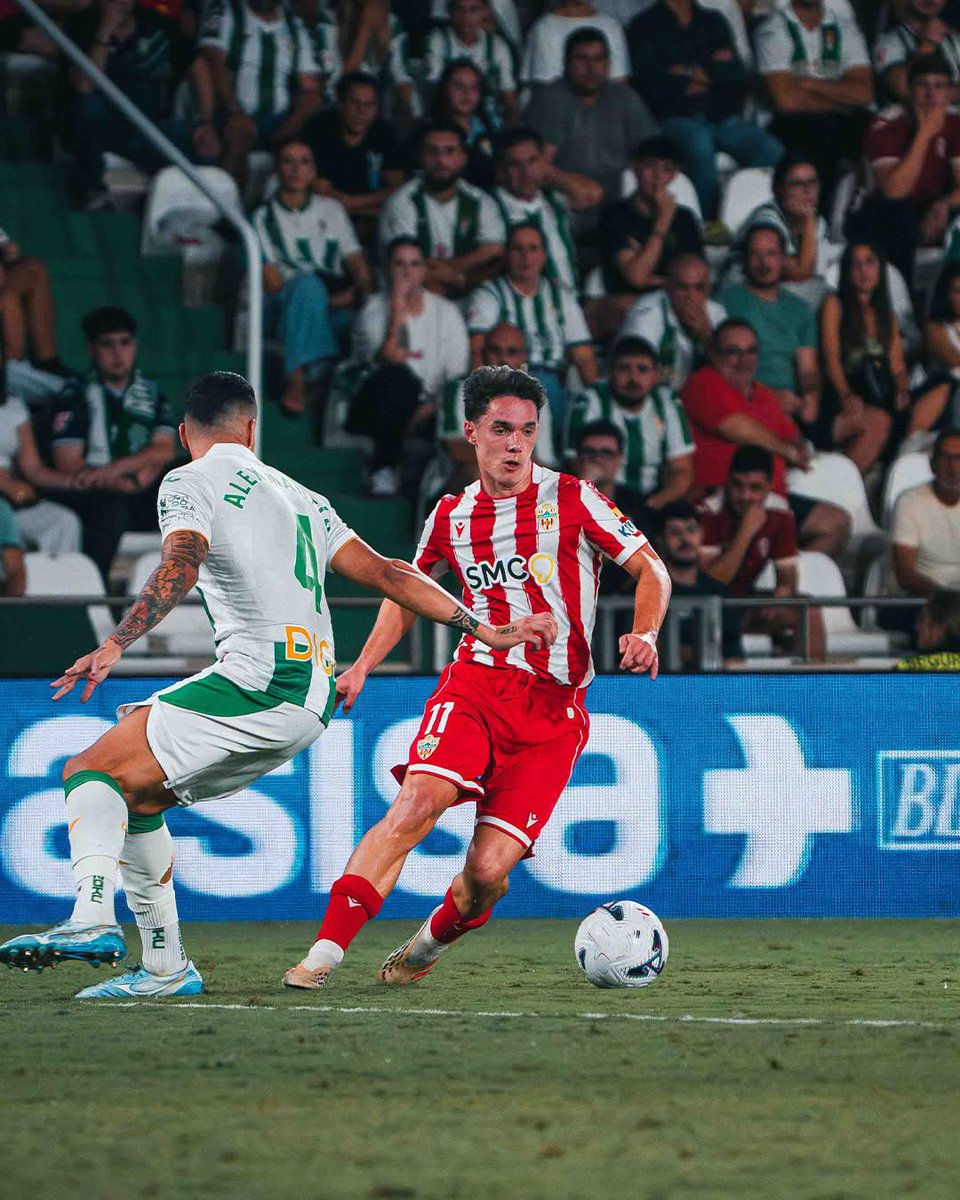 Javigoon_'s tweet photo. 🗣️ García Pimienta, sobre Sergio Arribas:

«La charla que tuve con él fue profunda, pero se queda entre nosotros. Es un encanto de persona e hizo una gran temporada. Está centrado en el Almería.

«Me sorprende que no hayan llegado ofertas. Esto del fútbol es impredecible» https://t.co/lffFrax4dT