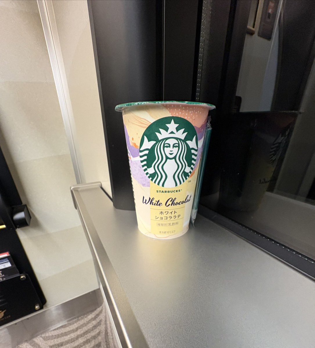 mikawa_ooska's tweet photo. 今日は月2で通ってくださっているリピーター様と、ご新規様の日でした🌿

リピーター様は次々回のご予約まで✨
いつも大切なお身体を任せていただけることに感謝です☺️

ご新規様とは施術中に「ここが痛かった」など身体の感覚を確認しながら、男性特有のお悩みについても少しお話を。

普段なかなか人には話しづらいことも、
気軽に相談してもらえる場所でありたいなと思います🌿