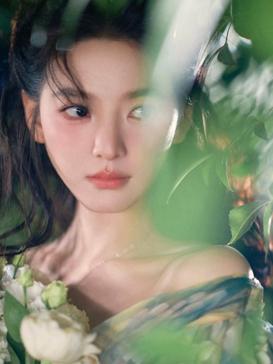 pingguozip's tweet photo. 미친거같음 어떤 결심을 한건지 감도 안오고 장약남 바자갈라로 또 레전드 갱신하다 https://t.co/DQevD2p2j7