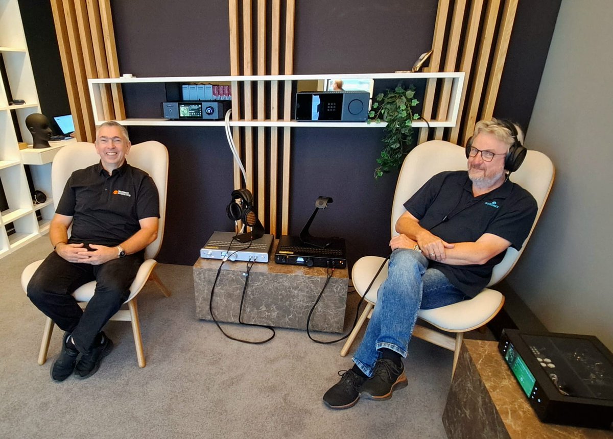 warwickac's tweet photo. All set up and ready to open up the doors at the ProjektAkustik Head-Fi Event. Come and audition the astonishing BRAVURA and GSE APERIO systems between 10am to 6pm today and tomorrow 🎧🇩🇪❤️ https://t.co/ZOyV0j2T30