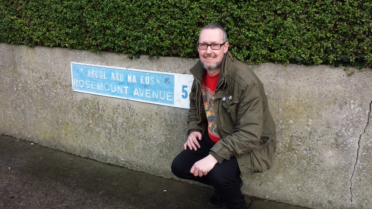markpeterboro's tweet photo. Happy Birthday U2

Sep 25th 1976:  Some teenagers from Mount Temple School, with some instruments, met up in Larry Mullen Jr's kitchen on Rosemount Avenue Dublin

1984: A teenager in Peterborough heard Pride In The Name of Love for the first time &amp; has been a fan ever since

#U50 https://t.co/6T4SLdNCmy