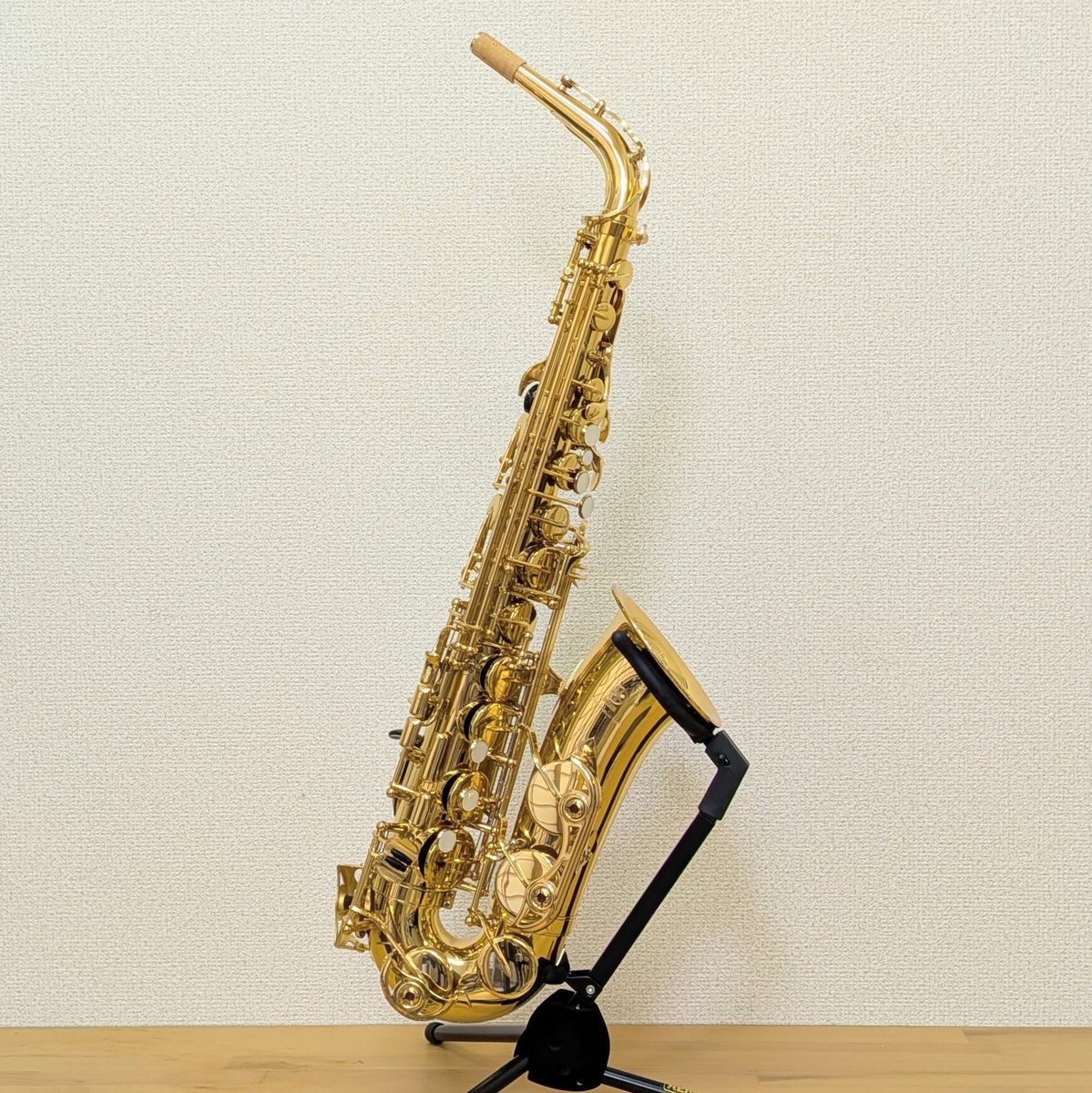inoue_gakki's tweet photo. 中古管楽器情報 #saxophone .。
ヤマハ アルトサックス YAS-380
全分解管体洗浄、全タンポ交換ほか、丁寧にメンテナンス実施しております。動作機能良好。Made in Japan。ケース含め使用感少なめの美品中古です😁
▷https://t.co/T5HY7n5hki https://t.co/5PysS7uGz7