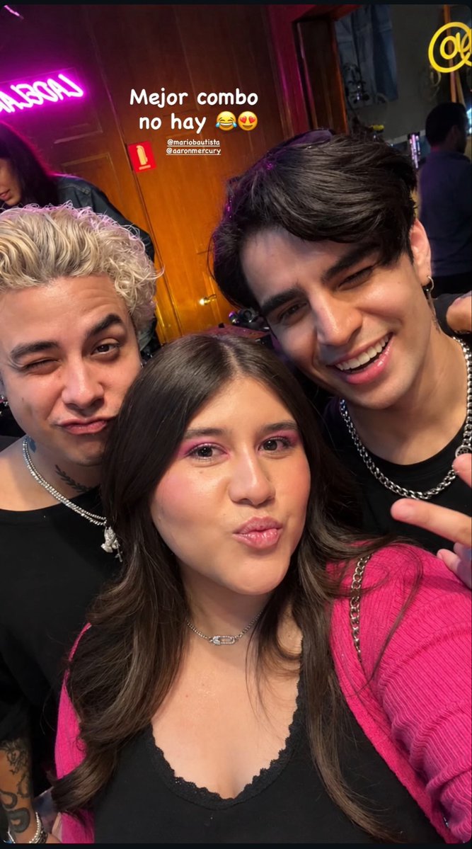 bautistersSC's tweet photo. 📸 | @mariobautista_ y @ArnMercurio en la fiesta de lanzamiento del álbum de Domelipa✨👀 #BAUCURY https://t.co/RHbhUkq1ls