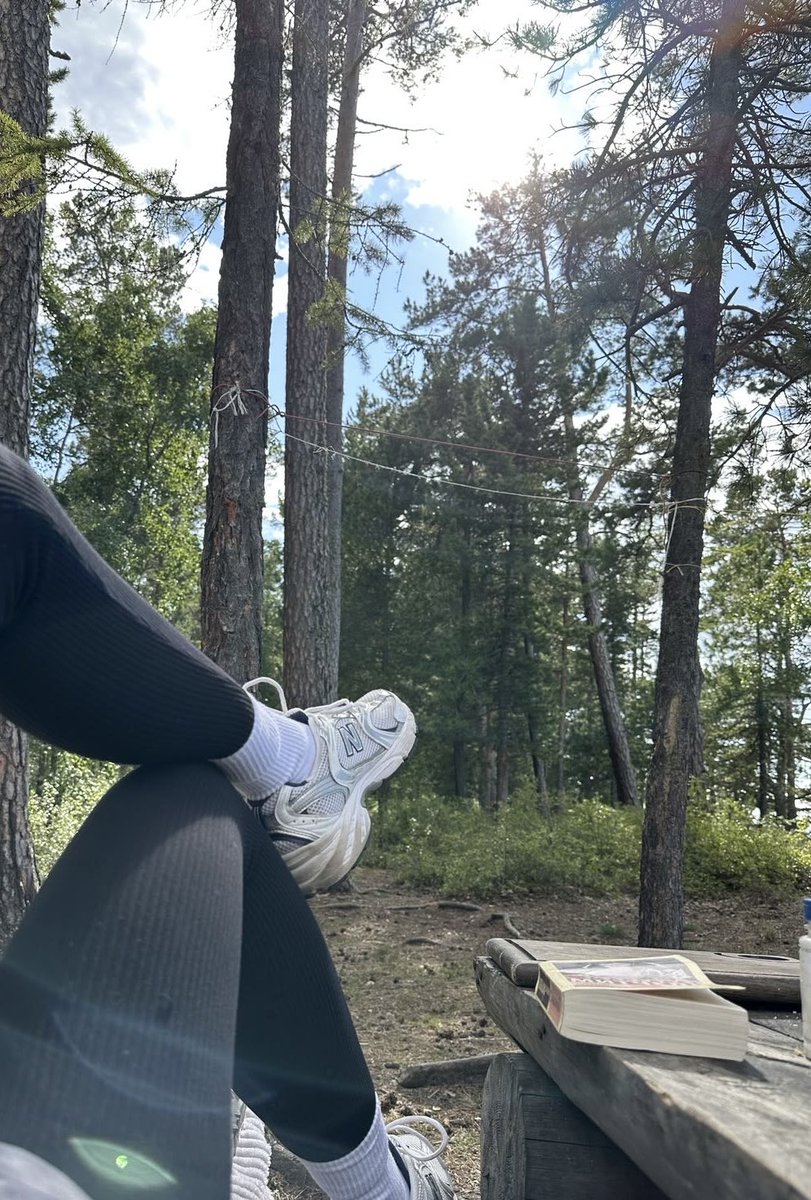 Elatk4's tweet photo. Günaydınnn 🥰🥰🌸🌸🌸💕💕 https://t.co/fkVttUVU15