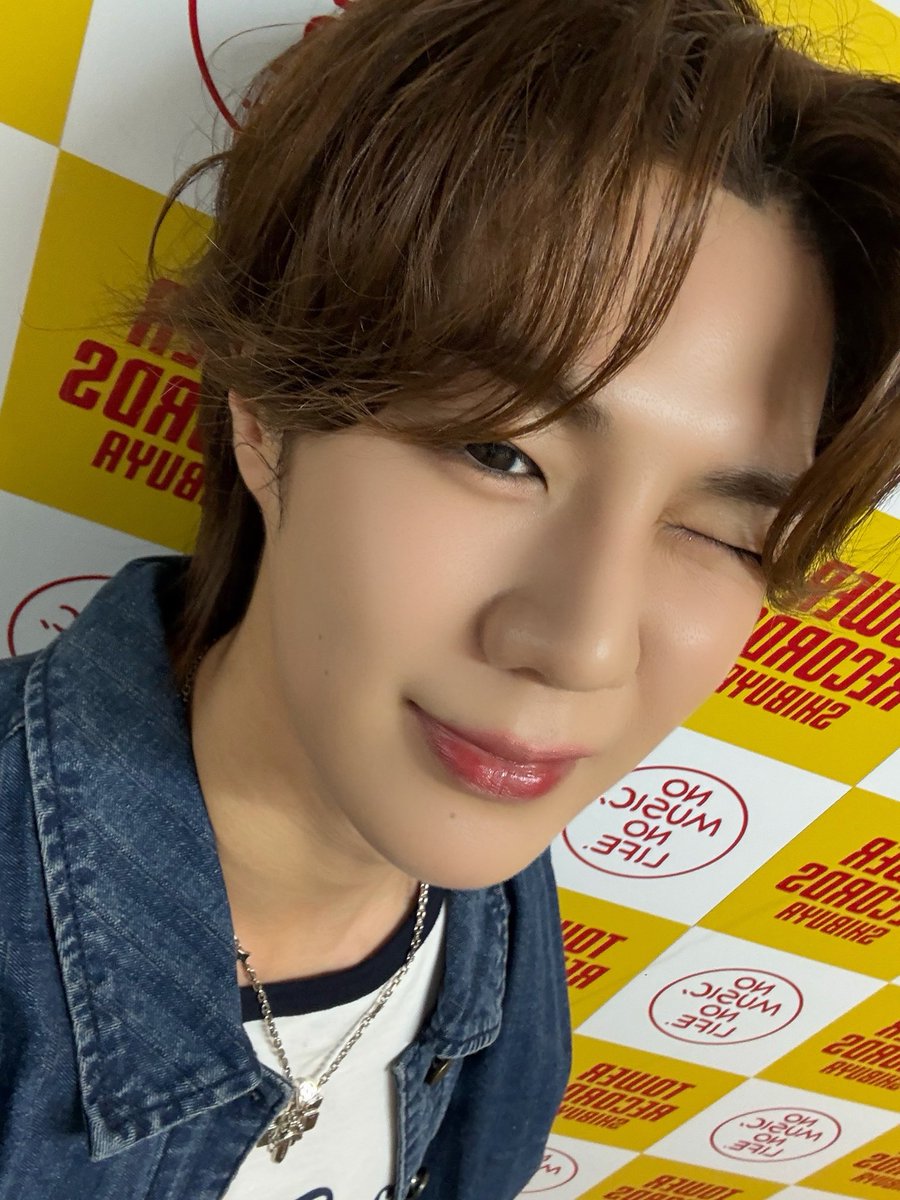 ASC2NT_OFFICIAL's tweet photo. [📷_ #레온]

즐거운 그리고 풍성한 한가위!!❤️

#어센트 #ASC2NT
#REON https://t.co/MYtGhsxebB