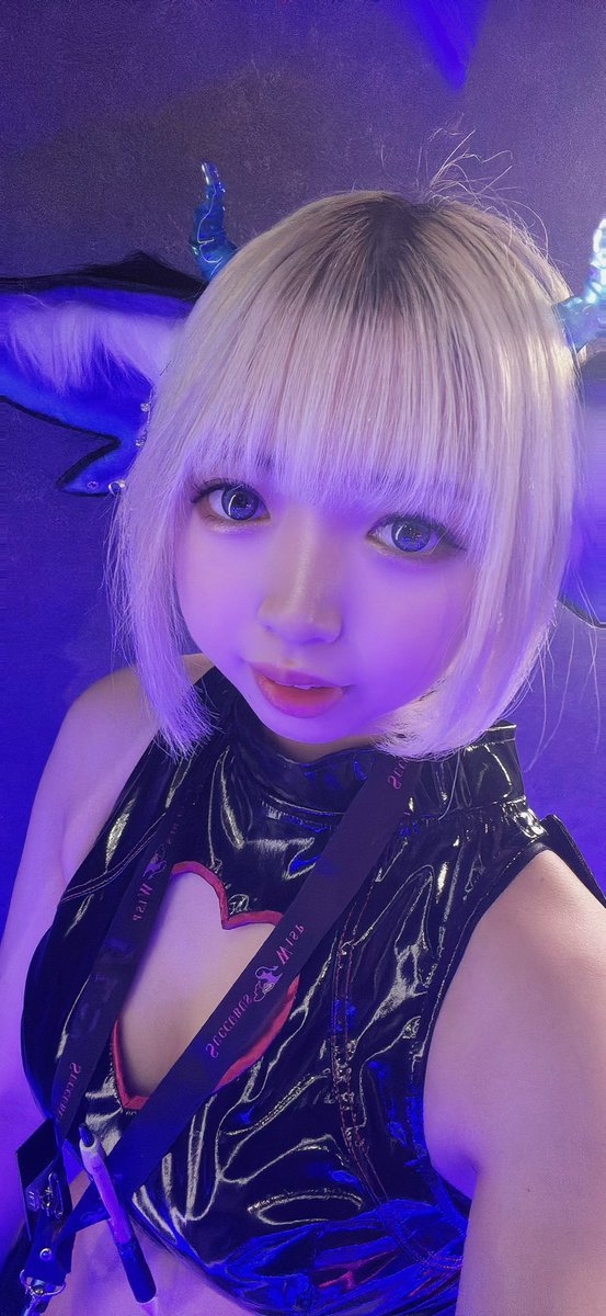 ringo_wisp's tweet photo. 今日は17時から23時まで降臨してるよ〜🫶✨
華金🌸たくさん飲も〜( ´ ` *) https://t.co/wOj1EISSxE