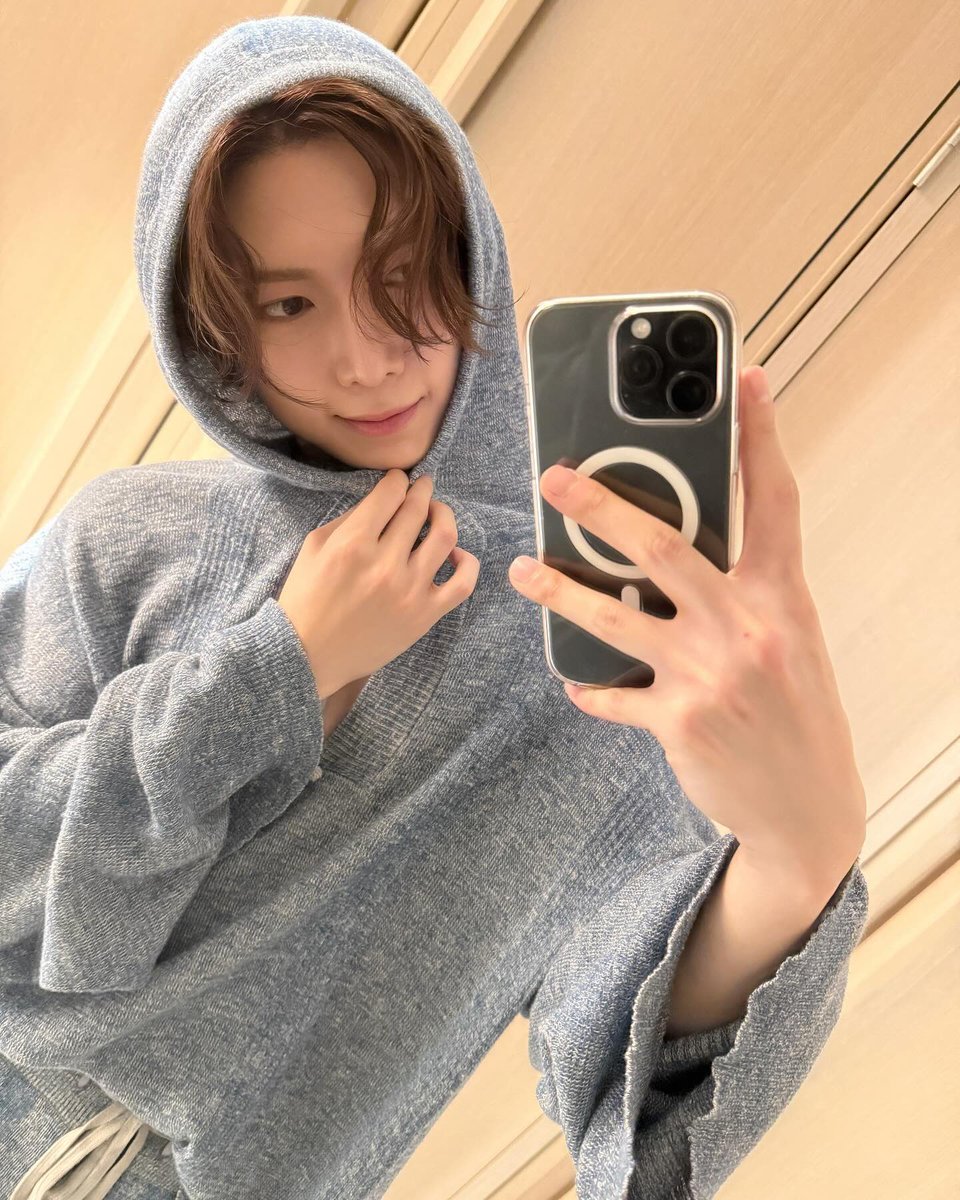 yeoleum147274's tweet photo. 귀여웠다가 섹시해졌다가 https://t.co/C0VEIasrPW