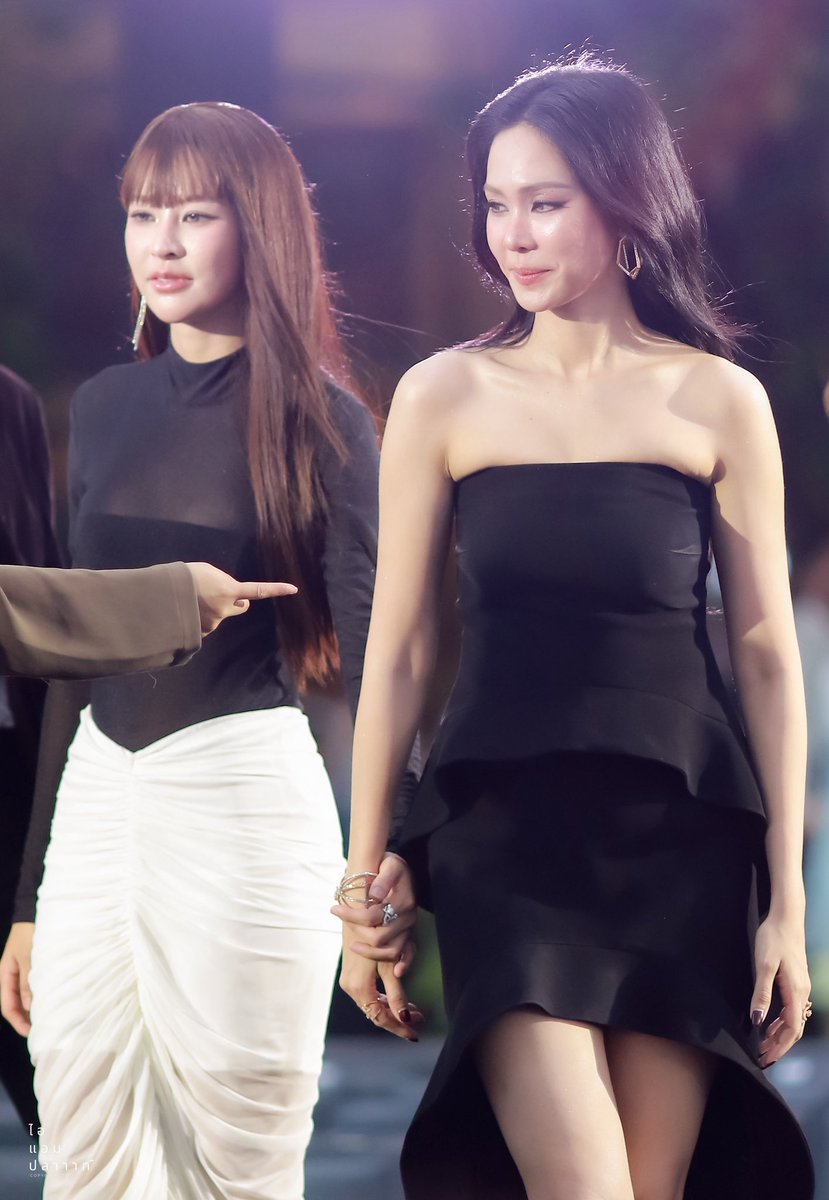 iampla_p's tweet photo. อิอิ https://t.co/qN52ZSjIF2