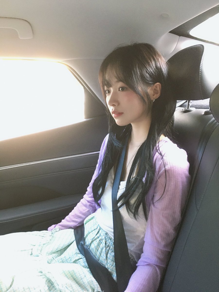 frombomin's tweet photo. 봄랑단 전원 정보민에게 고백///// https://t.co/Vj1LaB1BOe