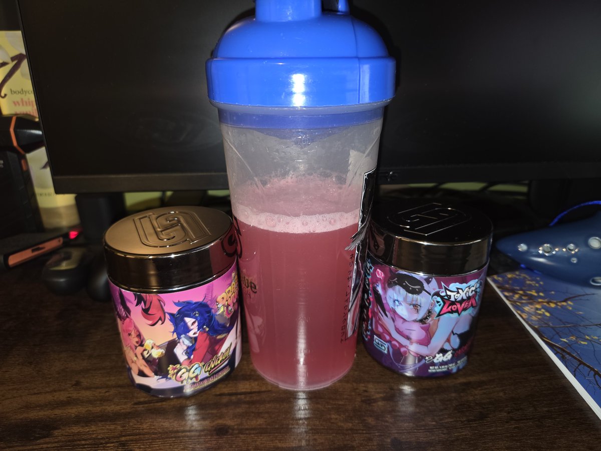 ChancesRydell's tweet photo. @Trickywii @viennavtuber @LucyPyre_ Beautiful women say do it, so i do it. I present the toxic yuri!. And its delicious too. Like a mellowy sweet citrus. No flavor over powers the others. Interesting lol https://t.co/N7sg44PjuH