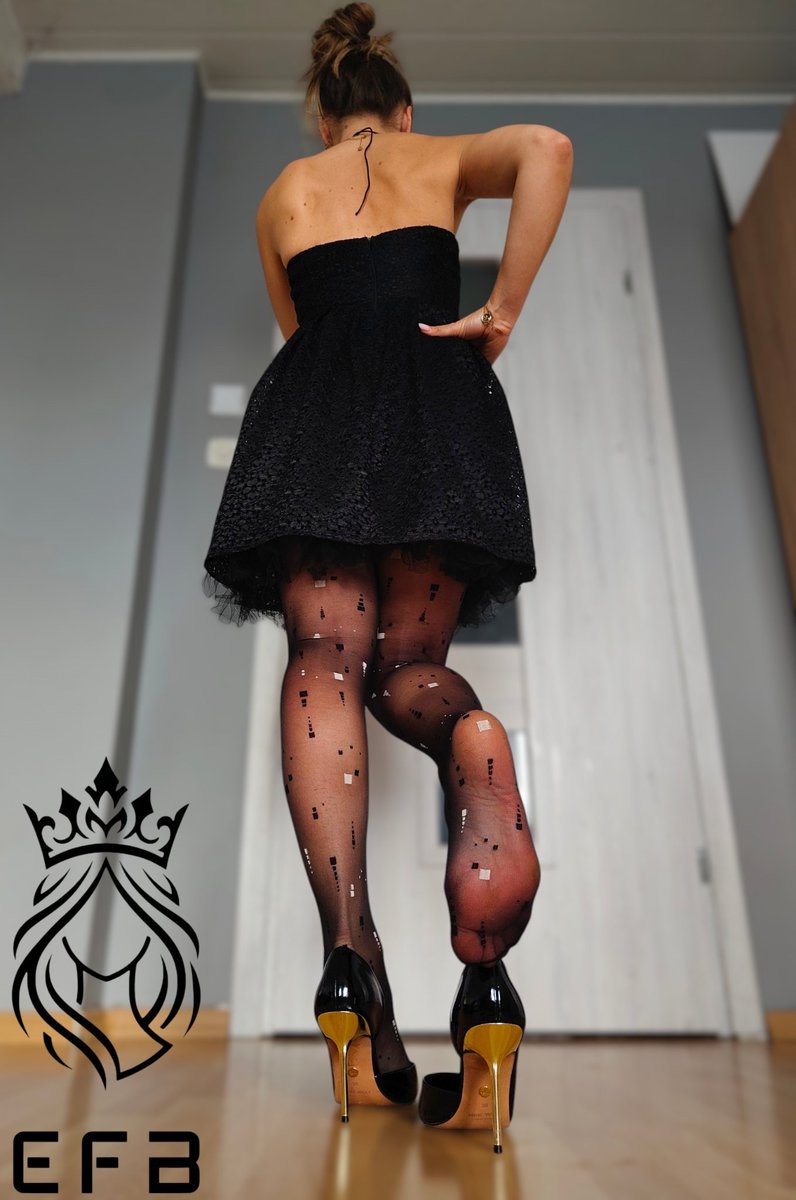 ElegantFemBoss's tweet photo. Czerń ma moc 🔥

Black has power 🔥

Jaki kolor jest twoim ulubionym?

What is your favorite color? https://t.co/mnGjqgPuMw