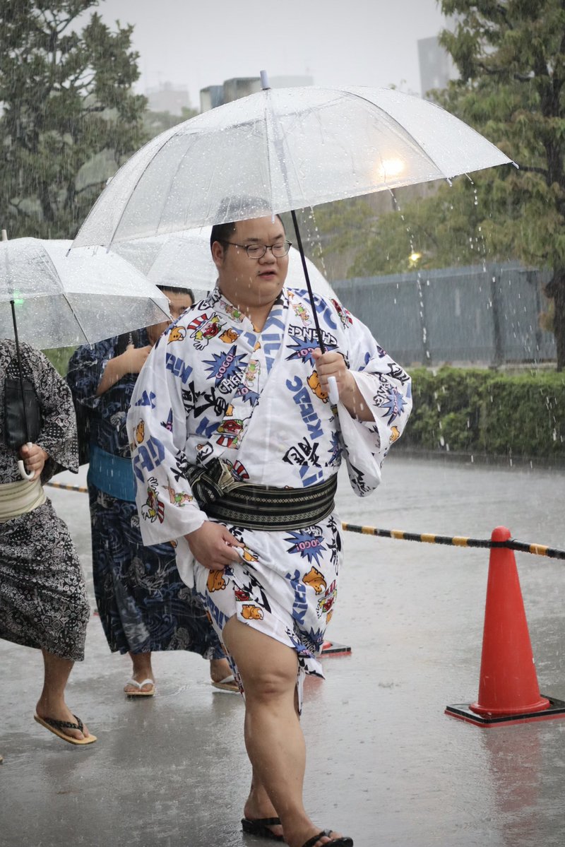 shirley_____29's tweet photo. 雨酷すぎてこれ

#東白龍
#玉ノ井部屋 https://t.co/aco8CGFVhs