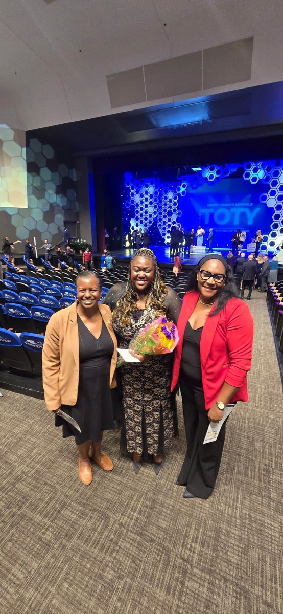 TriMATHleteUSA's tweet photo. A tremendous thank you to my resilient family and some of the key pillars who have supported and mentored me throughout my Henry County experience to now. Thank you Mr. Mattox @AntonioMattox2 , Mrs. James @Math_HCS, Renee Owen @crypticmaestro,  Dr. Blasingame @PrincipalBGame, Dr. Underwood @CoachMikalUwood , Mrs. Watson @MWatson_AP , Dr. Nunnally @ENunnallyEdu , and AD Cohen@EnochCohen_ 
Thank you all for being such present beacons of light in some of the most pivotal moments in my life in and out of classroom.  Thank you Henry County Schools for a beautiful celebration @HenryCountyBOE.
 Eternally grateful 🌹