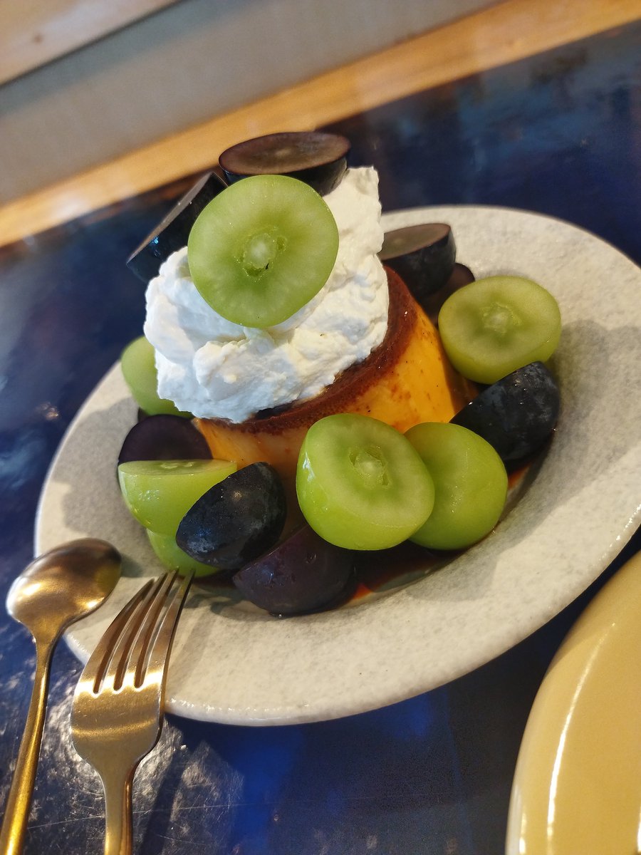 gurumeimouto's tweet photo. 硬めのプリンは美味しすぎてまた食べたい💓

📍hitomaコーヒー＆お酒

#プリン　#スイーツ　#上野 https://t.co/nuTT8H64Wn