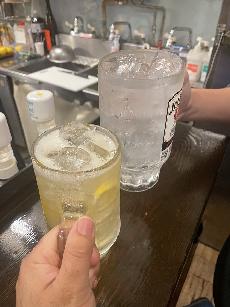 bar___3's tweet photo. 2軒目‼︎ https://t.co/6fgkBEeecZ
