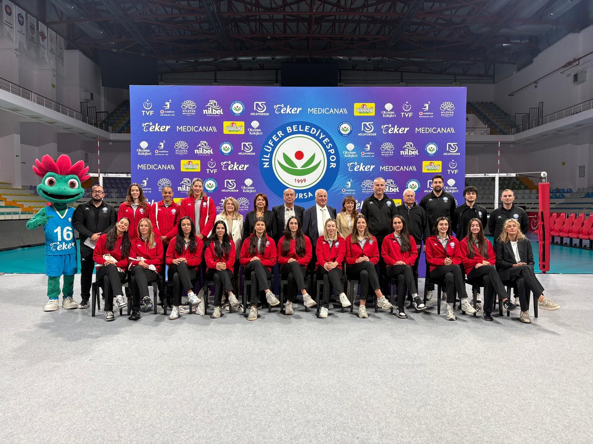 oneshotbutnot's tweet photo. 🏐 Nilüfer Belediyespor Eker 2026-2027 sezon kadrosu https://t.co/1xDevelylw