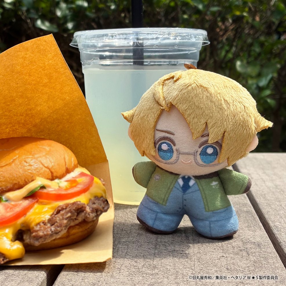 Taito_Toys's tweet photo. ／
📣「アニメ「ヘタリア World★Stars」　てちぬい」
　　10月24日より順次展開予定！
＼
 
「てちぬい」は自立するので、思わず撮りたくなるようなシチュエーションでぬい撮りを楽しめます🧸💓
 
てちてち可愛い彼らと、是非色んな思い出を作ってみてくださいね✨
 
📋取扱い店舗はこちら
https://t.co/Uaxhe5Ctaz 

📋てちぬいについてはこちら
https://t.co/cfRQcxBN1E
 
#ヘタリアWS #てちぬい #タイトー