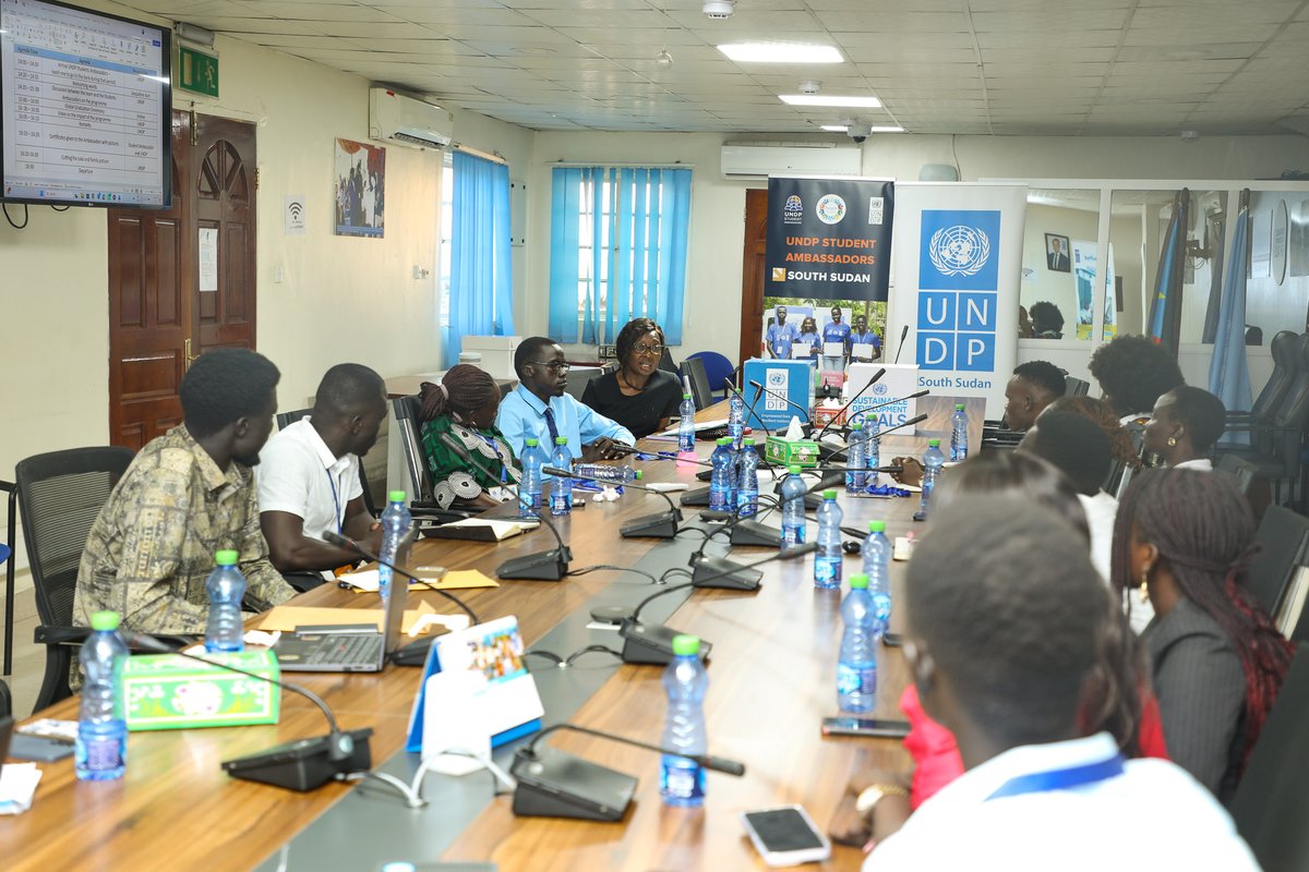 undpsouthsudan's tweet photo. 🎓 Congratulations to the 13 graduates of Cohort 2 of the UNDP South Sudan Student Ambassadors Programme!
These young leaders have strengthened their skills, expanded their networks, and are ready to drive positive change in their communities. 
We are so proud of your efforts. 
The future is yours to shape. 🌍✨