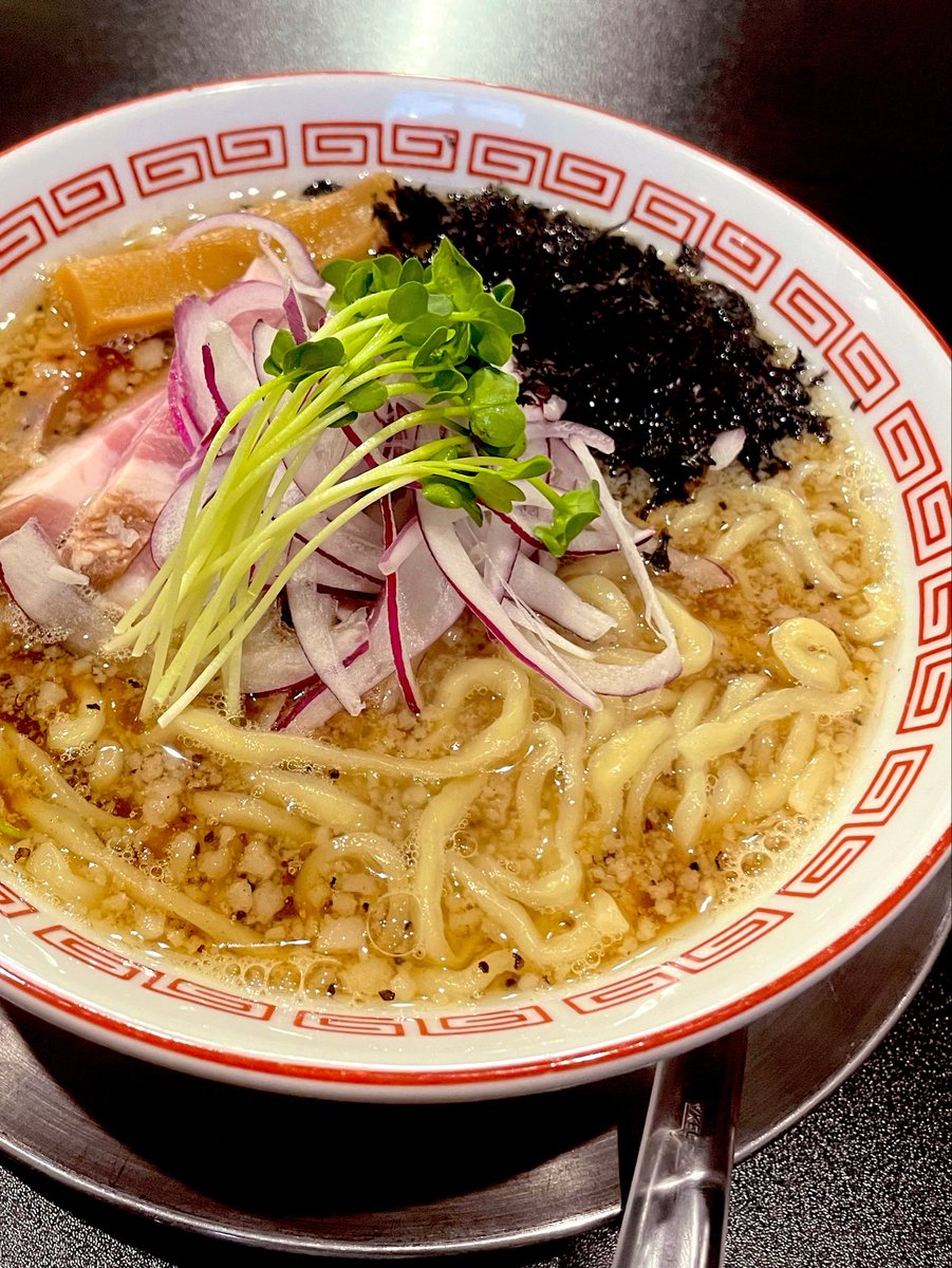 n6y5mhgz's tweet photo. menya787／加茂
秋の味覚背脂煮干ら−めん

ご馳走様でした◡̈⃝︎⋆︎* https://t.co/WJsts0WwvX